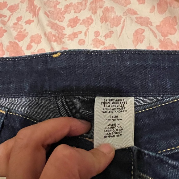 Jeans 👖 - Picture 2 of 2